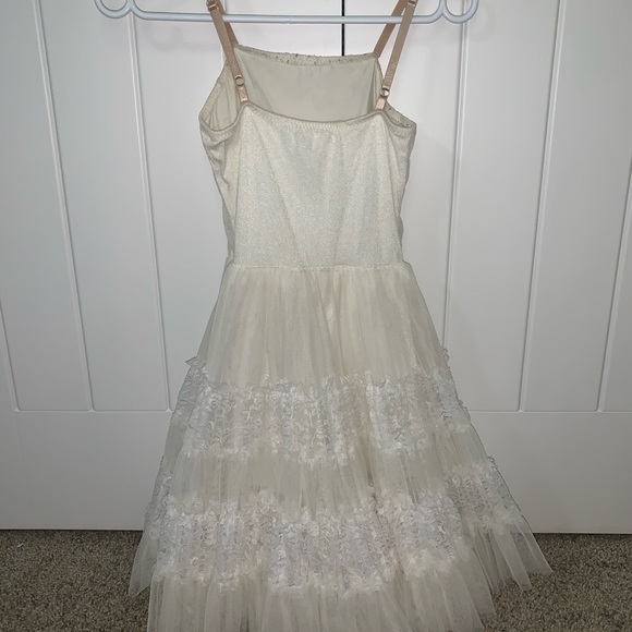 Dance Costume - Picture 2 of 2